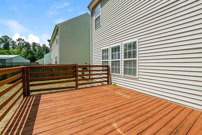 2,255/Mo, 3048 Bethwicke Ct Raleigh, NC 27604 Rear View 2
