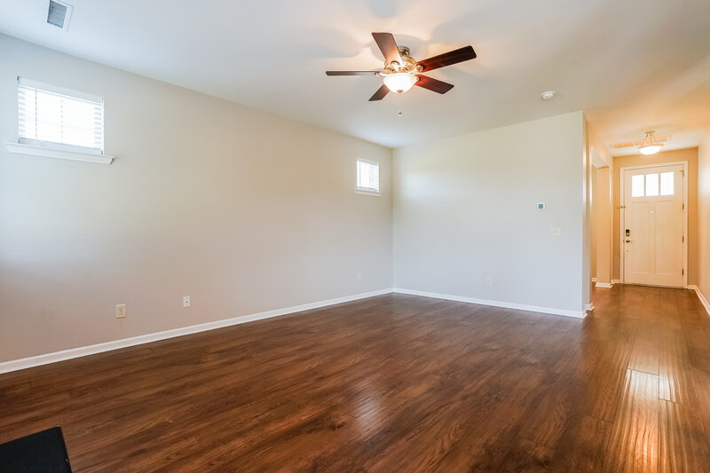 2,210/Mo, 214 Callahan Trl Garner, NC 27529 Living Room View 2