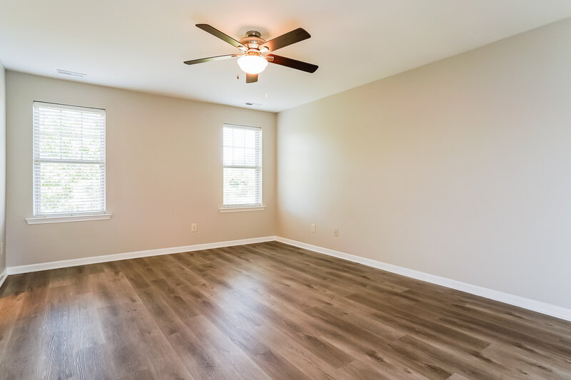 2,210/Mo, 214 Callahan Trl Garner, NC 27529 Main Bedroom View