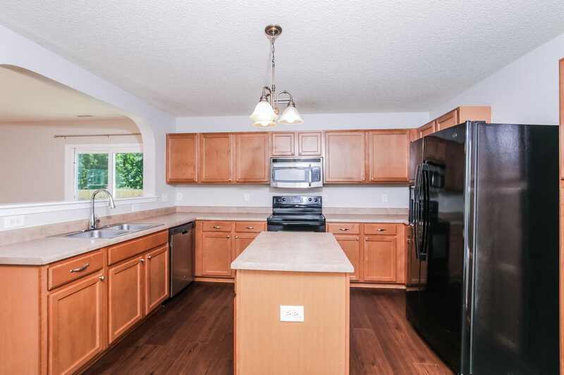 2,090/Mo, 63 Brookhaven Dr Clayton, NC 27527 Kitchen View