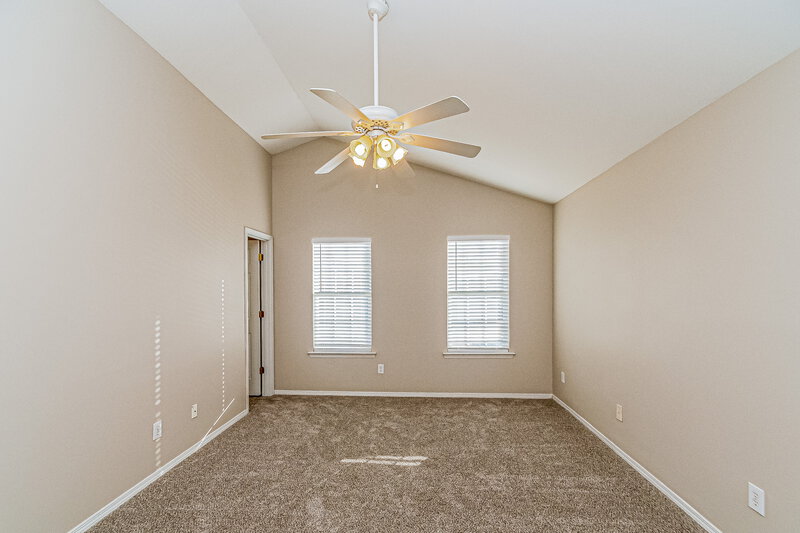 1,830/Mo, 1017 Dewberry Ct Clayton, NC 27520 Main Bedroom View