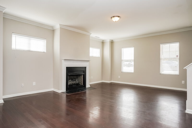 2,280/Mo, 5045 Stonewood Pines Dr Knightdale, NC 27545 Living Room View 2
