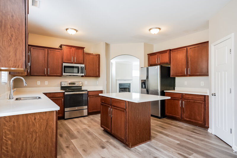 2,280/Mo, 5045 Stonewood Pines Dr Knightdale, NC 27545 Kitchen View 2