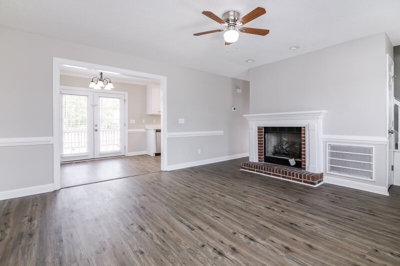 1,925/Mo, 204 Hunter Way Clayton, NC 27520 Living Room View