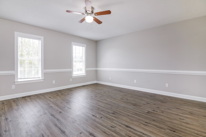 1,925/Mo, 204 Hunter Way Clayton, NC 27520 Living Room View 2