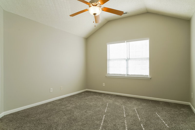 1,895/Mo, 7028 Paint Rock Ln Raleigh, NC 27610 Main Bedroom View