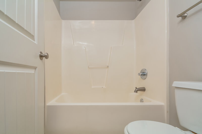 2,590/Mo, 684 Winding Oak Way Clayton, NC 27520 Misc View 12