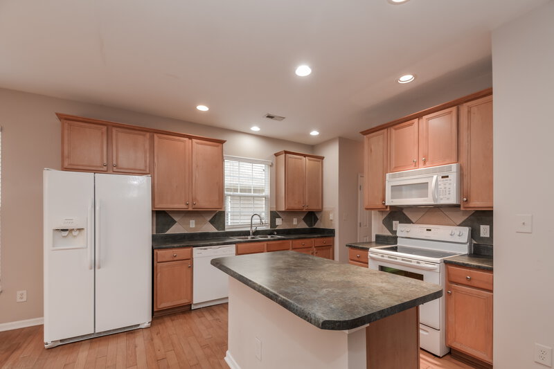 2,000/Mo, 648 Ashbrittle Dr Rolesville, NC 27571 Kitchen View