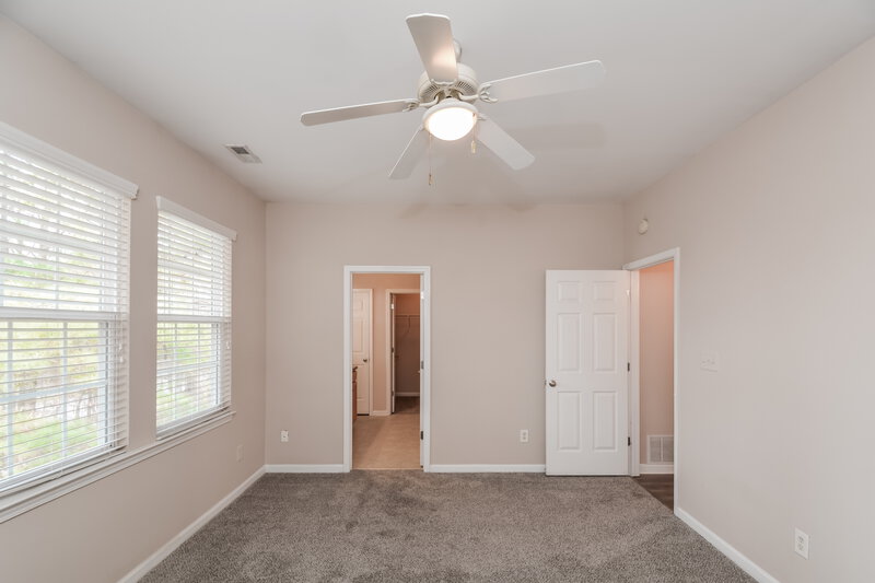 2,000/Mo, 648 Ashbrittle Dr Rolesville, NC 27571 Main Bedroom View