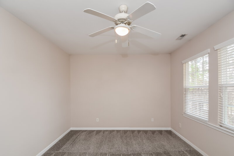 2,000/Mo, 648 Ashbrittle Dr Rolesville, NC 27571 Main Bedroom View 2