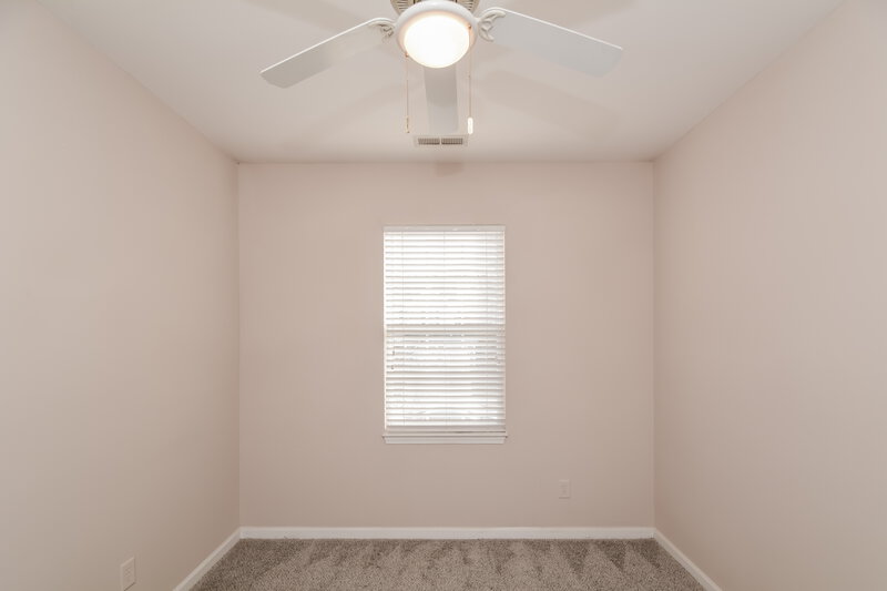 2,000/Mo, 648 Ashbrittle Dr Rolesville, NC 27571 Bedroom View 3