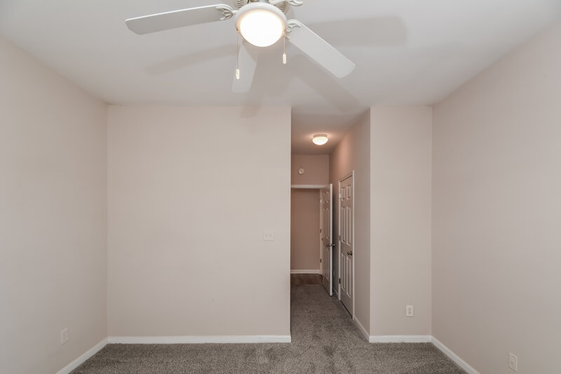 2,000/Mo, 648 Ashbrittle Dr Rolesville, NC 27571 Bedroom View 5