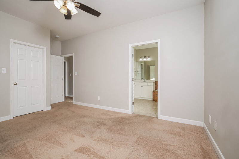 1,925/Mo, 1214 Braemar Highland Dr Zebulon, NC 27597 Main Bedroom View