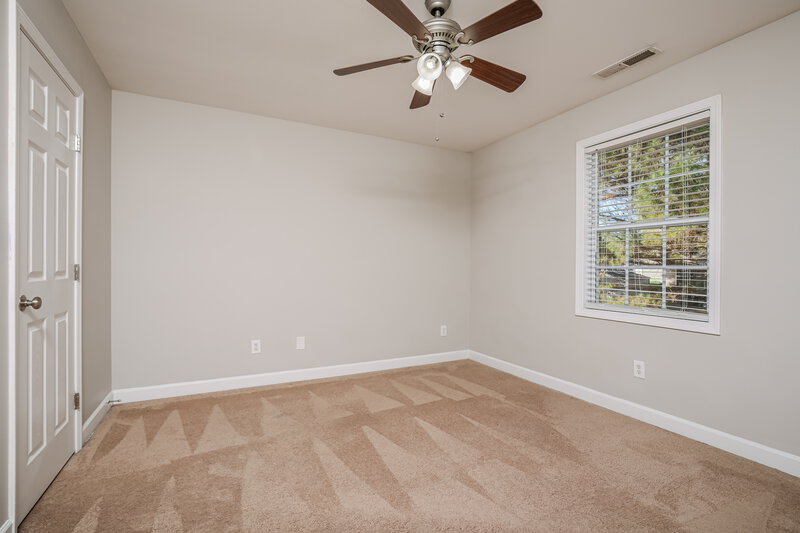 1,925/Mo, 1214 Braemar Highland Dr Zebulon, NC 27597 Bedroom View 2