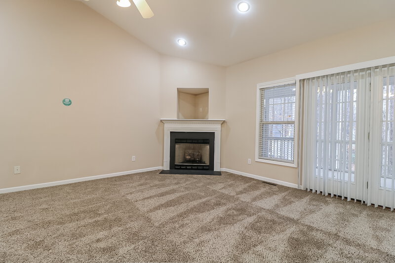 1,790/Mo, 115 Lily Crossing Clayton, NC 27527 Living Room View