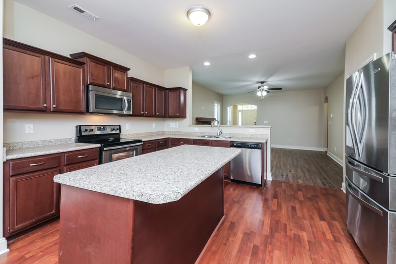 1,730/Mo, 12 Wensley Ct Clayton, NC 27527 Kitchen View