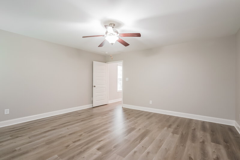 1,955/Mo, 100 Alcock Ln Youngsville, NC 27596 Main Bedroom View 2