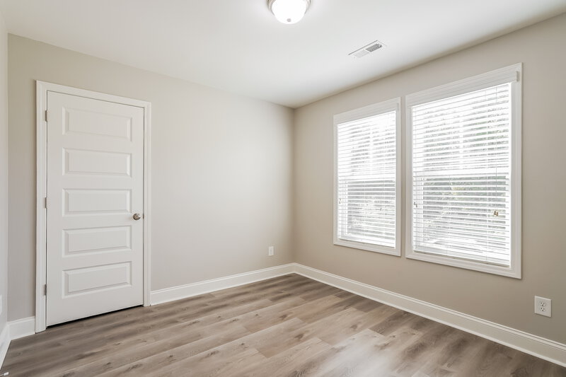 1,955/Mo, 100 Alcock Ln Youngsville, NC 27596 Bedroom View 3