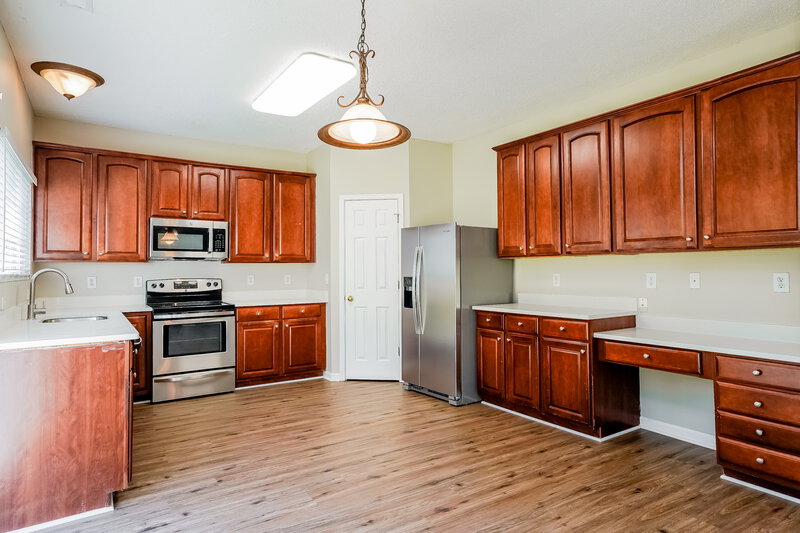 2,300/Mo, 816 Stackhurst Way Wake Forest, NC 27587 Kitchen View 2