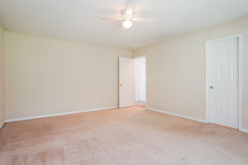 2,260/Mo, 51 Valleyfield Dr Clayton, NC 27527 Main Bedroom View