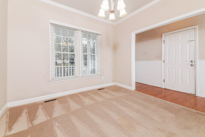 2,145/Mo, 7701 Harps Mill Woods Run Raleigh, NC 27615 Dining Room View