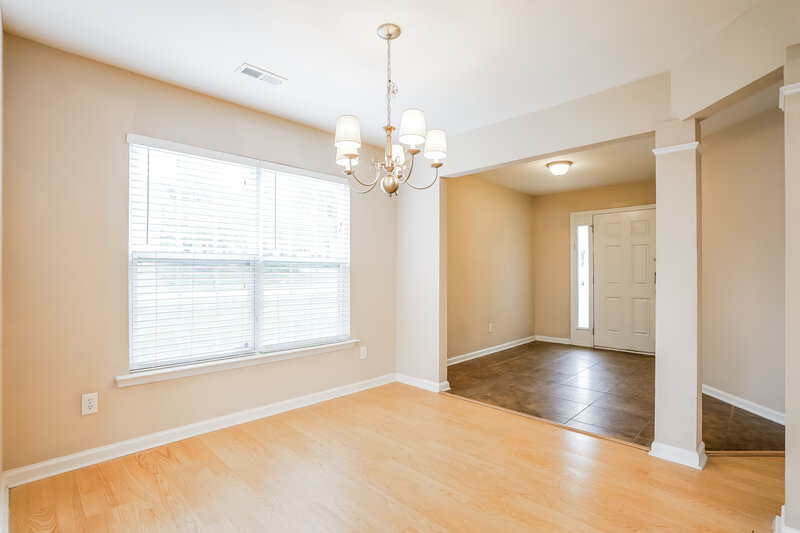 1,760/Mo, 820 Willow Bay Dr Fuquay Varina, NC 27526 Dining Room View