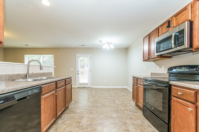 2,070/Mo, 1321 Lowenstein St Wake Forest, NC 27587 Kitchen View 2