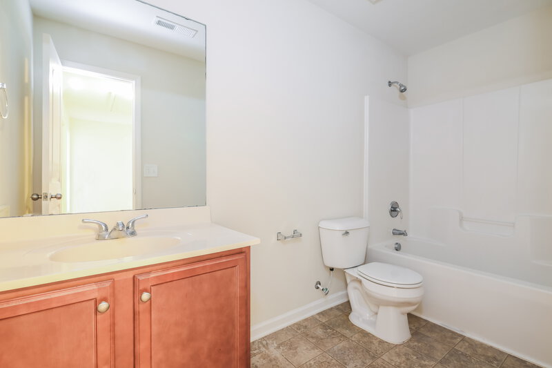 3,010/Mo, 1345 Lowenstein St Wake Forest, NC 27587 Bathroom View