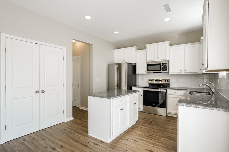 1,965/Mo, 242 Outwater Ridge Dr Garner, NC 27529 Kitchen View 2