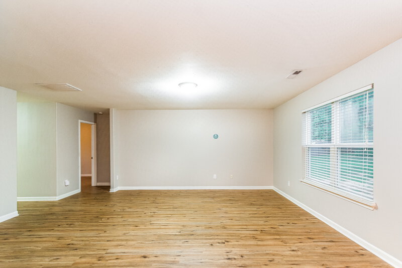 2,055/Mo, 1337 Lowenstein St Wake Forest, NC 27587 Living Room View