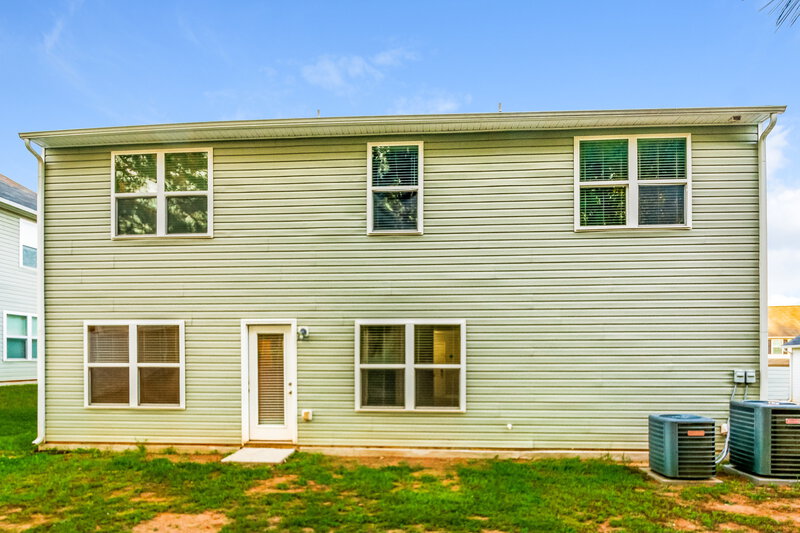 2,055/Mo, 1337 Lowenstein St Wake Forest, NC 27587 Rear View