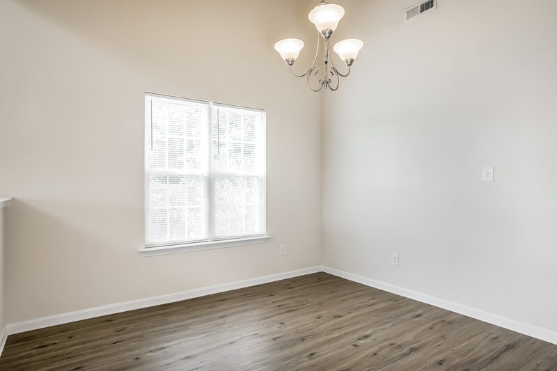 2,215/Mo, 1056 S Philwood Ct Fuquay Varina, NC 27526 Dining Room View
