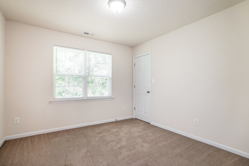 2,215/Mo, 1056 S Philwood Ct Fuquay Varina, NC 27526 Bedroom View 2