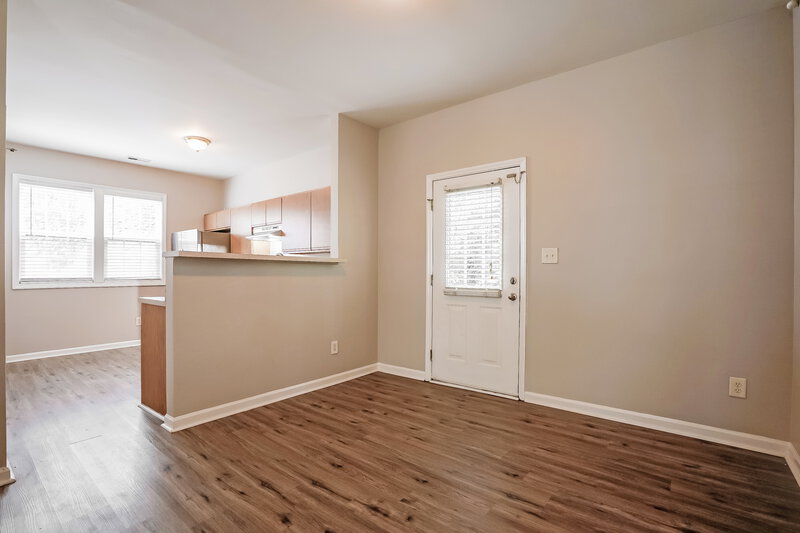 1,595/Mo, 3879 Pin Oak Rd Raleigh, NC 27604 Dining Room View