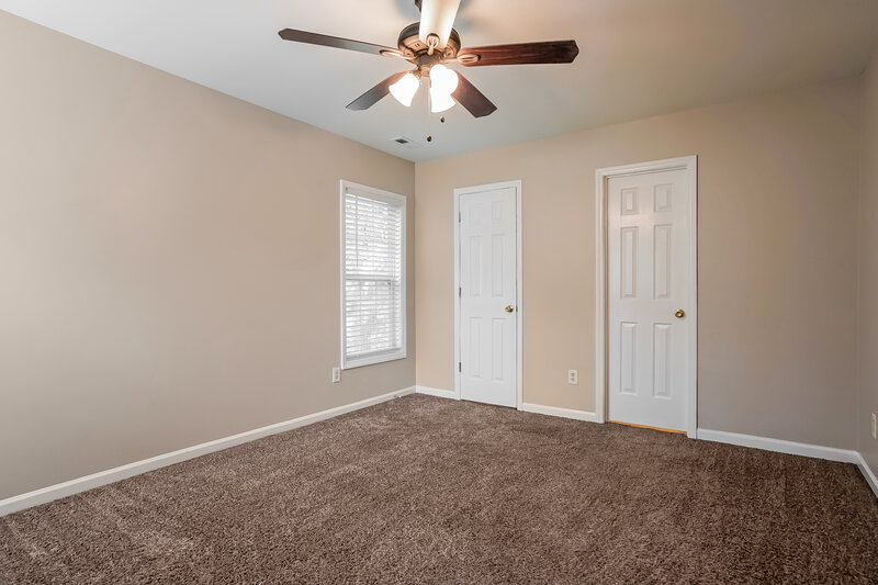 1,595/Mo, 3879 Pin Oak Rd Raleigh, NC 27604 Bedroom View