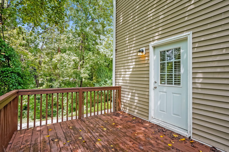 1,595/Mo, 3879 Pin Oak Rd Raleigh, NC 27604 Rear View