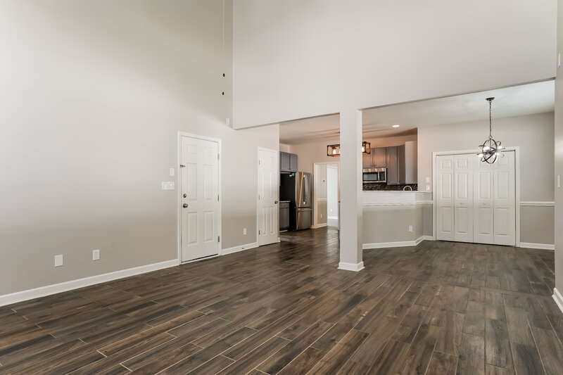 2,295/Mo, 2213 Flowing Dr Raleigh, NC 27610 Living Room View 2