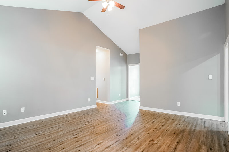 2,040/Mo, 29 Westcote Ln Clayton, NC 27527 Living Room View 2