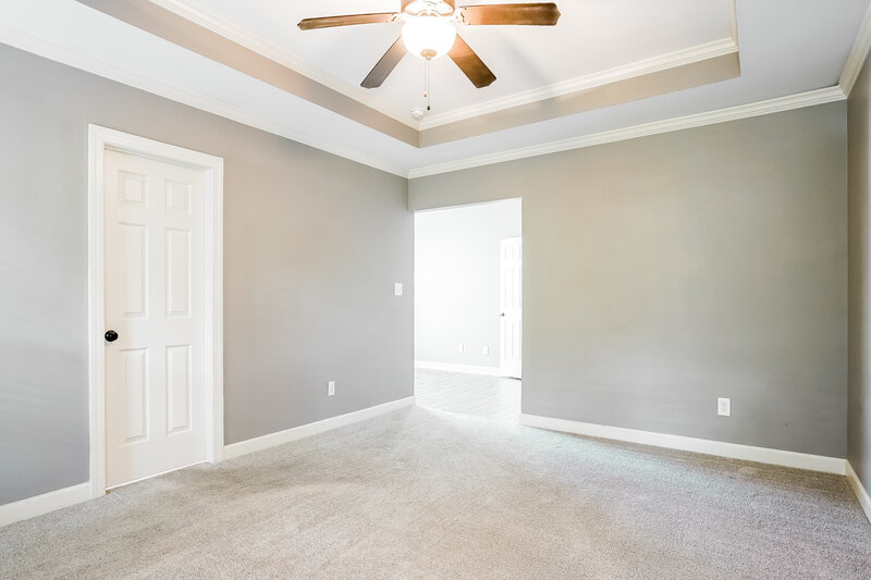 2,040/Mo, 29 Westcote Ln Clayton, NC 27527 Main Bedroom View 2