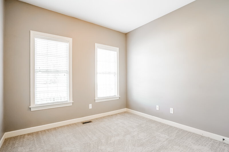 2,040/Mo, 29 Westcote Ln Clayton, NC 27527 Bedroom View 2