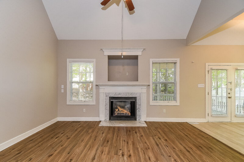 2,170/Mo, 84 Trillium Way Clayton, NC 27527 Living Room View