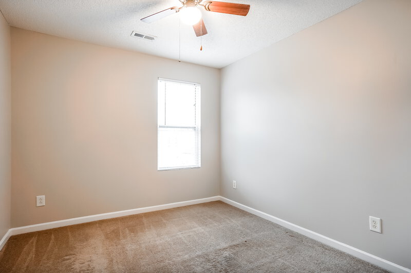 1,850/Mo, 205 Brookhaven Dr Clayton, NC 27527 Bedroom View 2