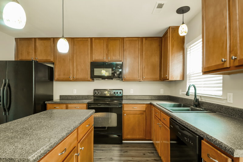 2,690/Mo, 501 Pyracantha Dr Holly Springs, NC 27540 Kitchen View