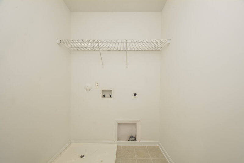2,690/Mo, 501 Pyracantha Dr Holly Springs, NC 27540 Laundry Room View