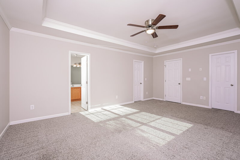 2,340/Mo, 217 Switchback St Knightdale, NC 27545 Main Bedroom View
