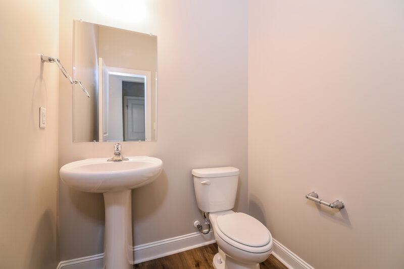 1,870/Mo, 80 Leaf Spring Way Youngsville, NC 27596 Bathroom View 2