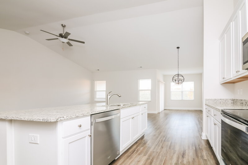 1,950/Mo, 270 Legacy Dr Youngsville, NC 27596 Kitchen View