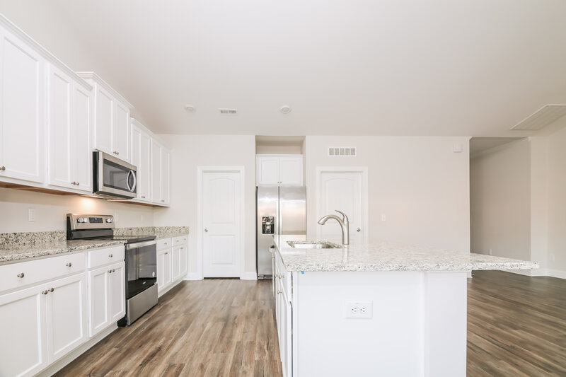 1,950/Mo, 270 Legacy Dr Youngsville, NC 27596 Kitchen View 2