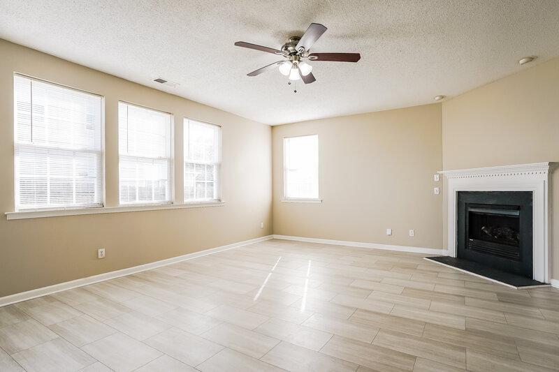 1,995/Mo, 6011 Paducah Dr Raleigh, NC 27610 Living Room View