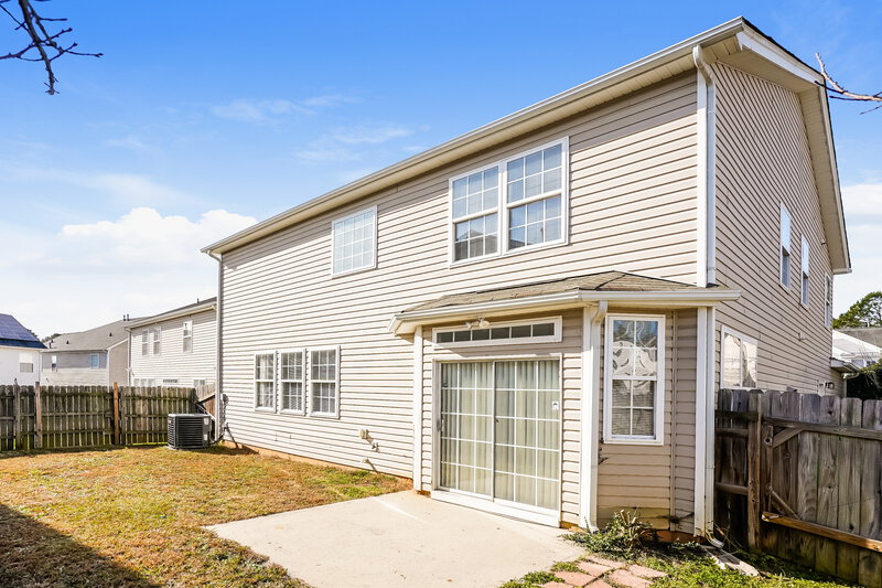 1,995/Mo, 6011 Paducah Dr Raleigh, NC 27610 Rear View